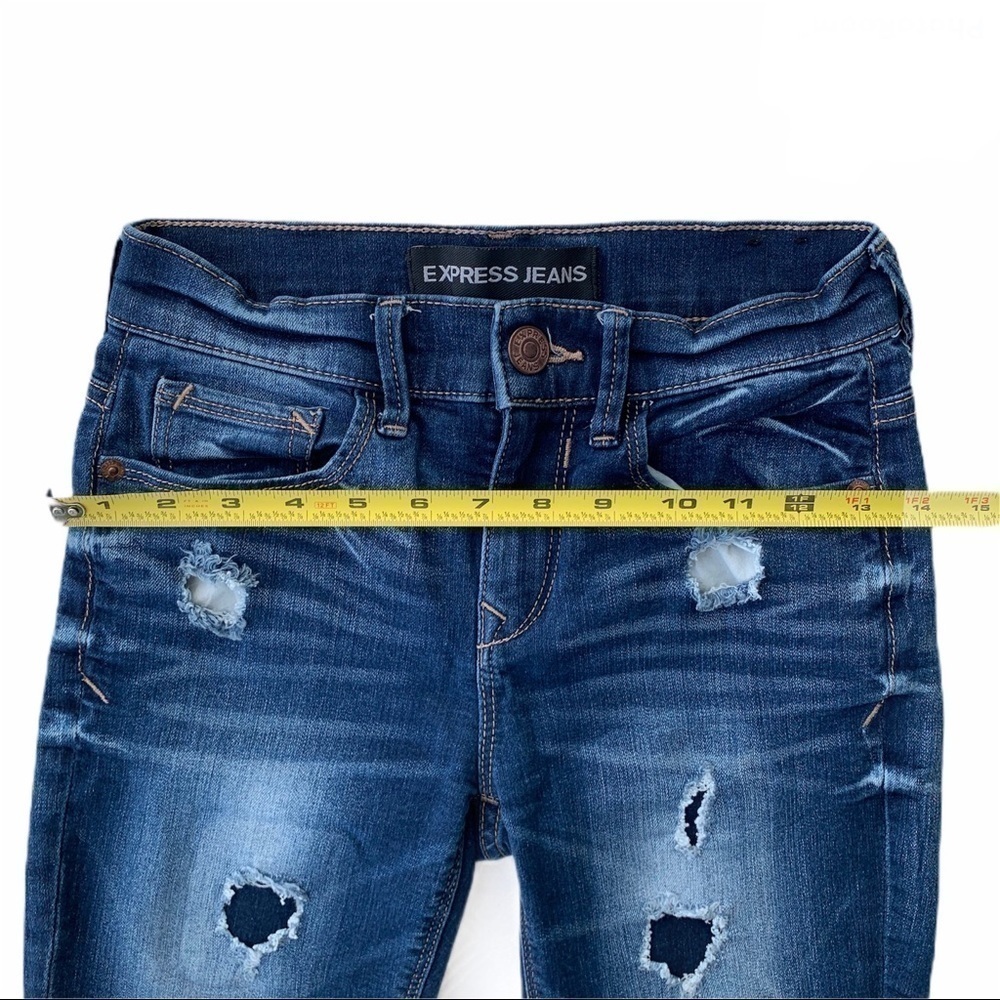 EXPRESS Trendy Distressed Bermuda Shorts Sz 00 - Picture 13 of 14